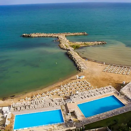 White Lagoon 4* Kavarna