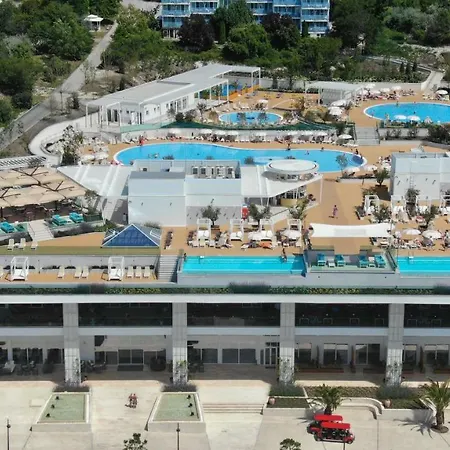 White Lagoon Kavarna