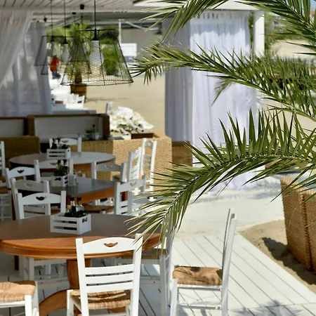 White Lagoon 4*