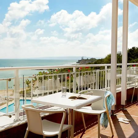 Hotel White Lagoon Kavarna