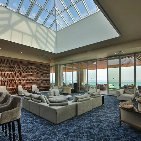 White Lagoon 4*