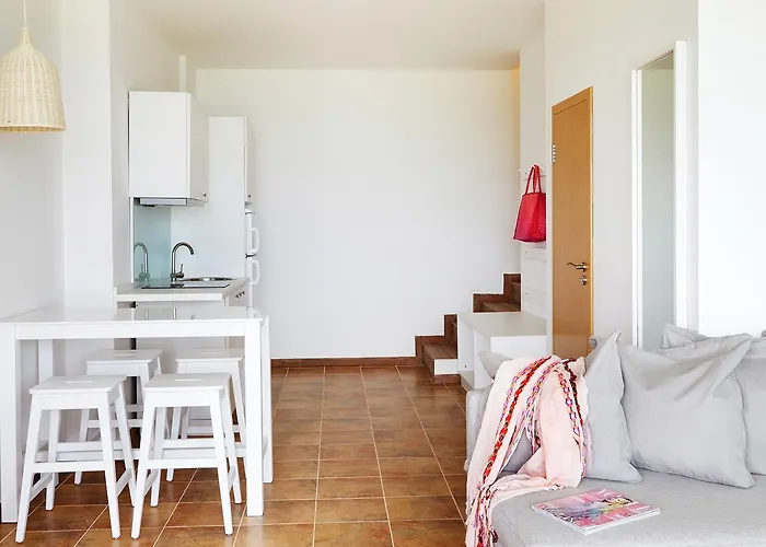 White Lagoon Hotel 4*