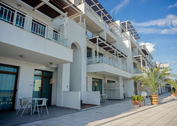 White Lagoon Kavarna